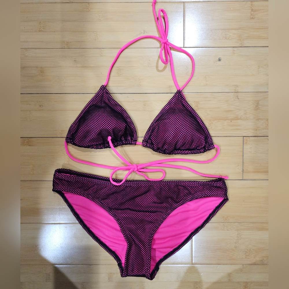 No Boundaries Neon Hot Pink Black Fishnet Bikini Swimsuit S Tie Top M Bottom Set